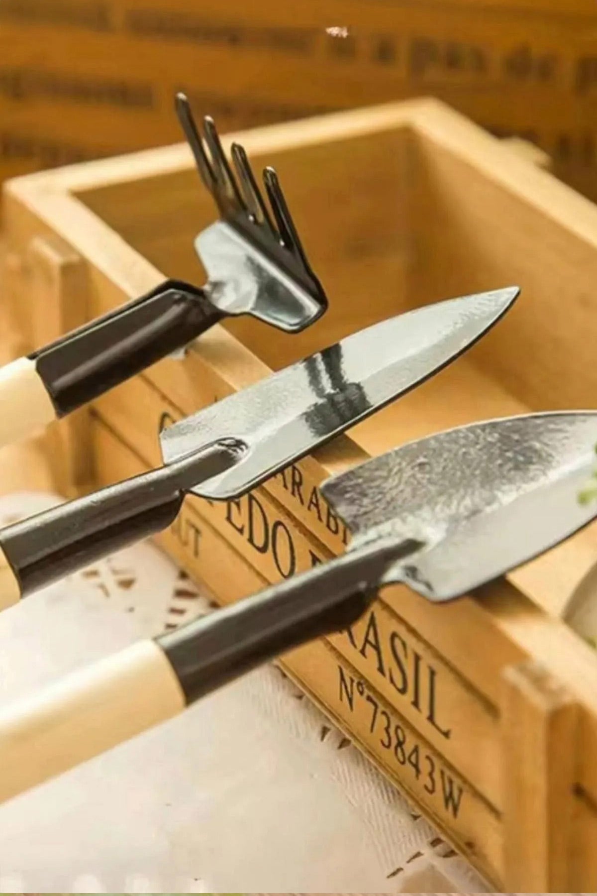 3'lü Metal Uclu Bahçe Seti Tırmık Çapa Kürek Mini Bahçe Seti Şık Tasarım Saksı Bakım Seti - indirimsepeti