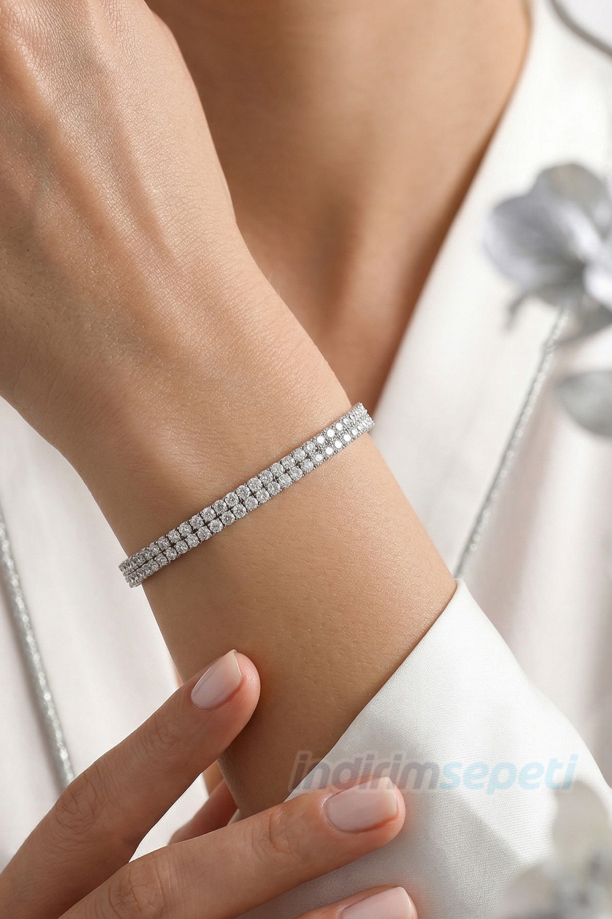 Görsel alternatif metni