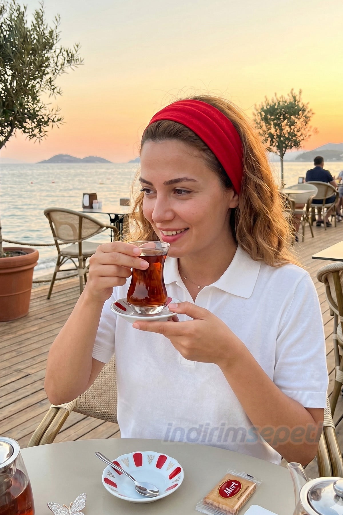 Görsel alternatif metni