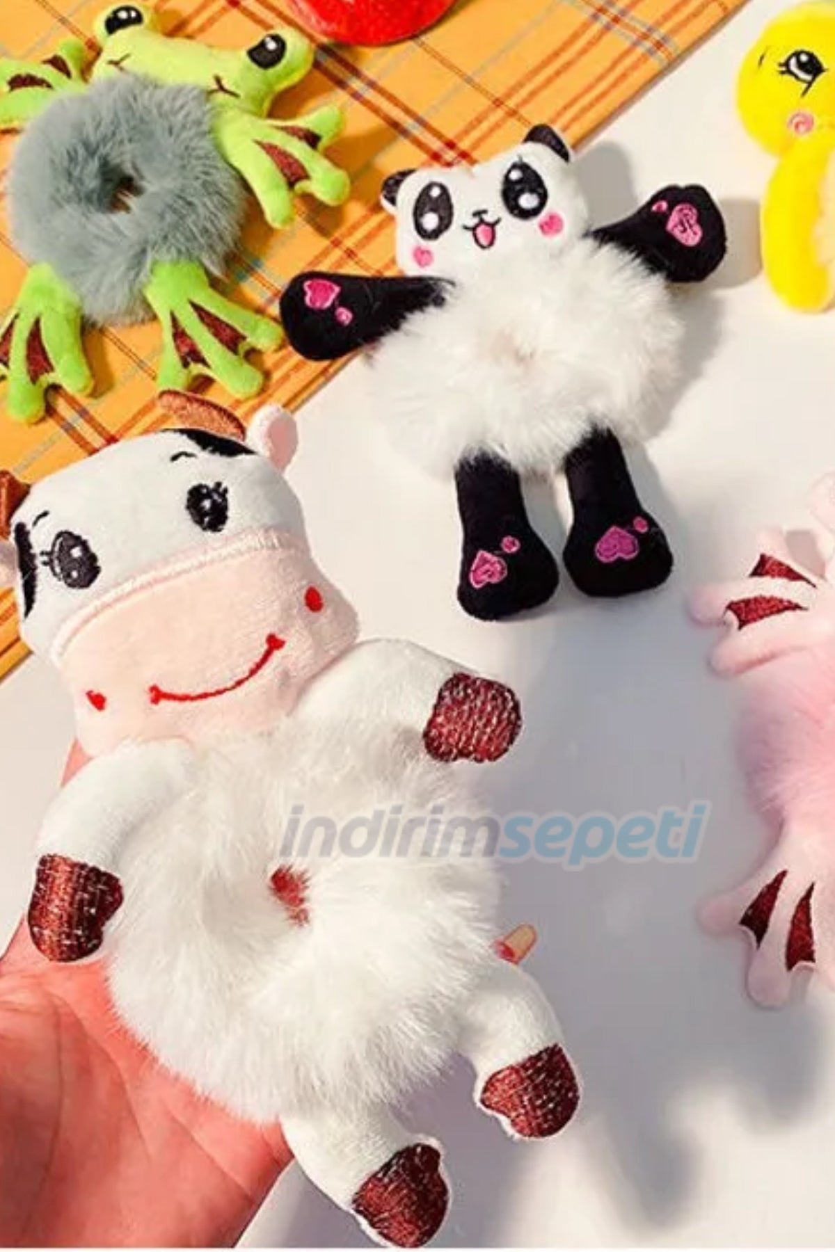 Peluş Sevimli Hayvan Figürlü 3d Boyutlu Saç Toka Lastikli Saç Aksesuar Kedi Civciv Panda inek kurbağa - indirimsepeti