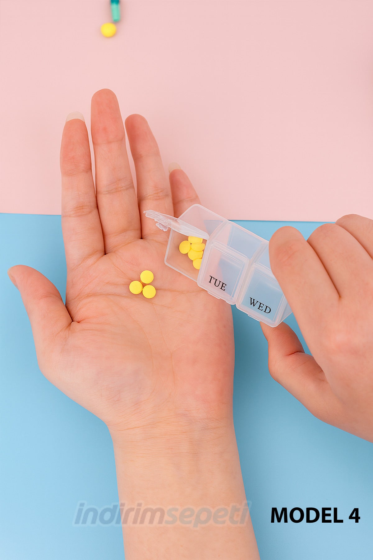 7 Bölmeli Haftalık Şeffaf İlaç Düzenleyici – Anahtarlıklı Taşınabilir Vitamin ve Hap Kutusu - indirimsepeti