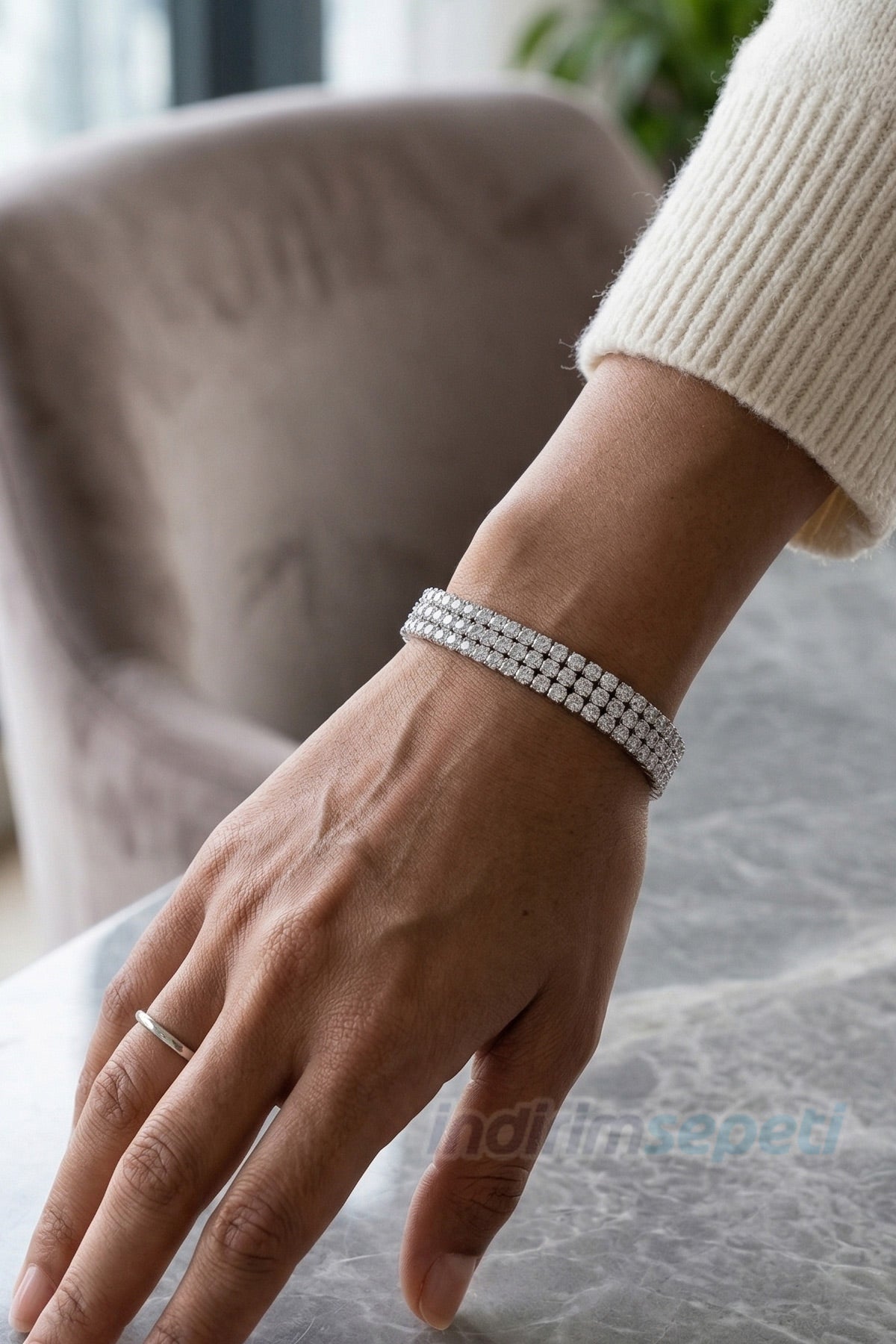 Görsel alternatif metni