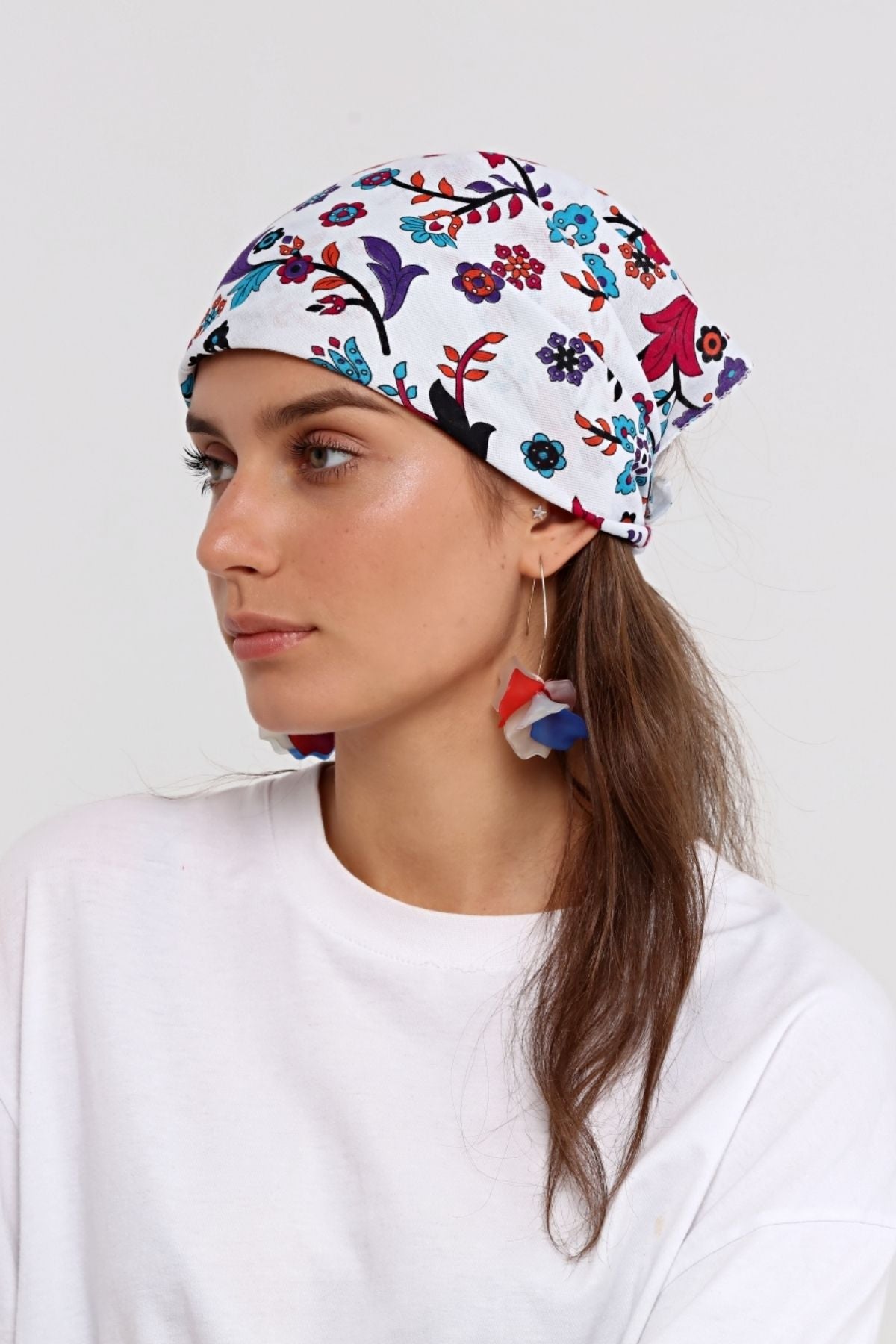 Bandana  Çiçek Desenli  %100 Pamuklu Saç Aksesuar Beyaz 52x52 cm - Indirimsepeti