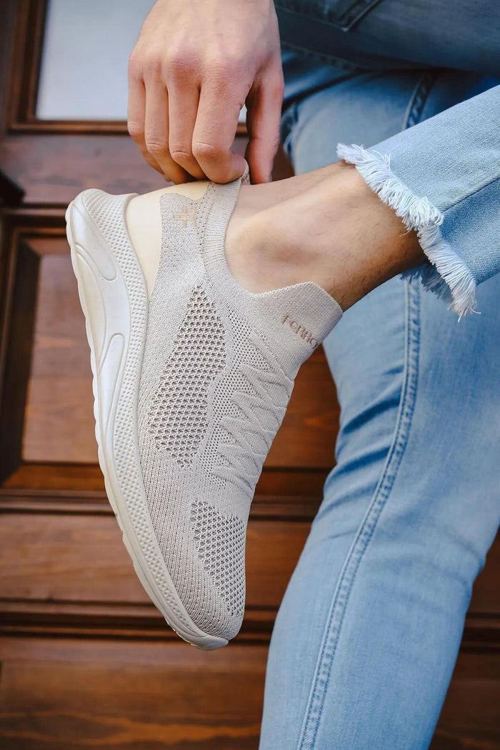 Unisex Fileli Bağcıksız Hafif Esnek Kadın ve Erkek Spor Ayakkabı Bej - Indirimsepeti