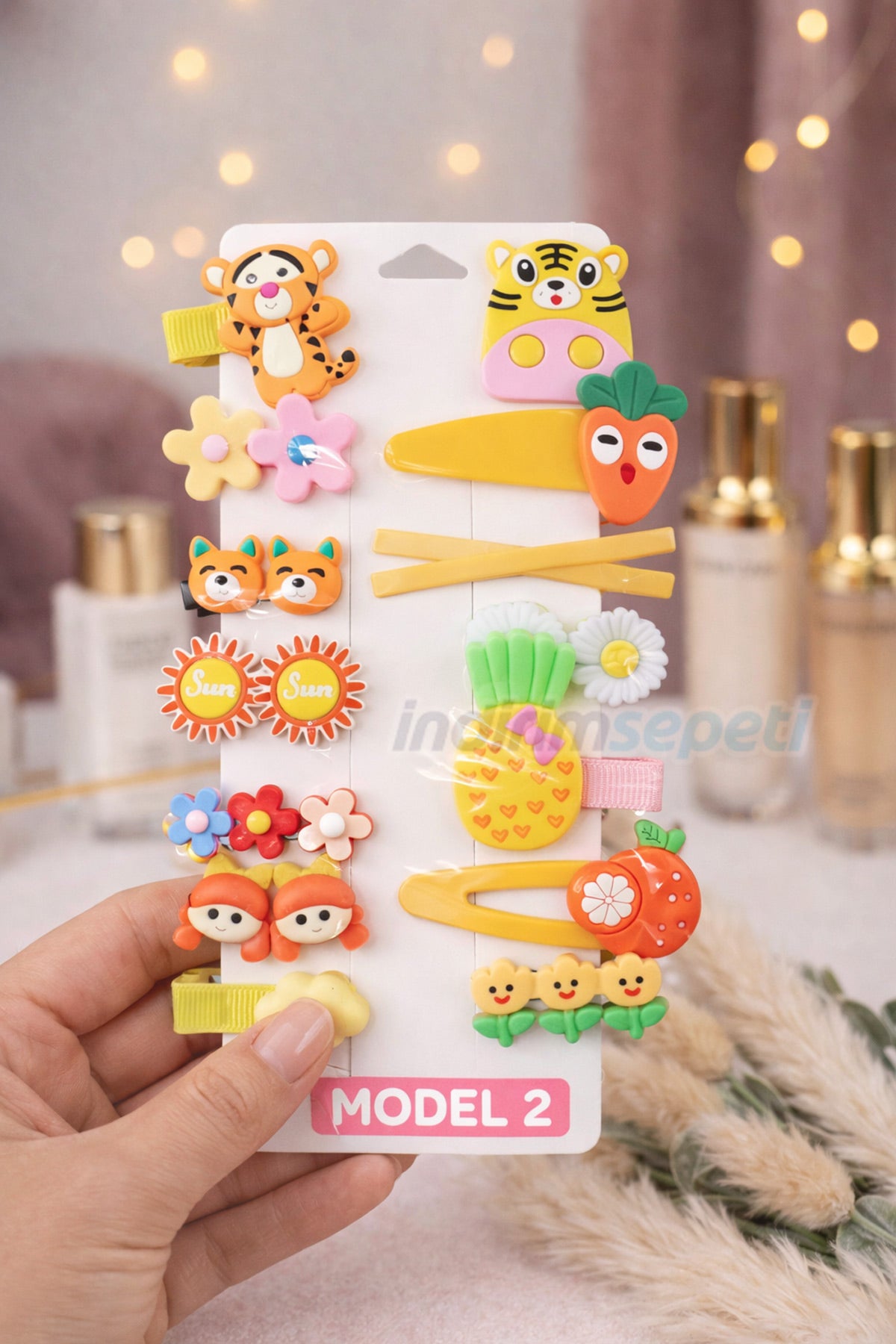 14’lü Kız Çocuk Toka Seti Sarı – Hayvan Figürlü & Meyve Desenli Renkli Çıtçıt Toka Seti Model 2