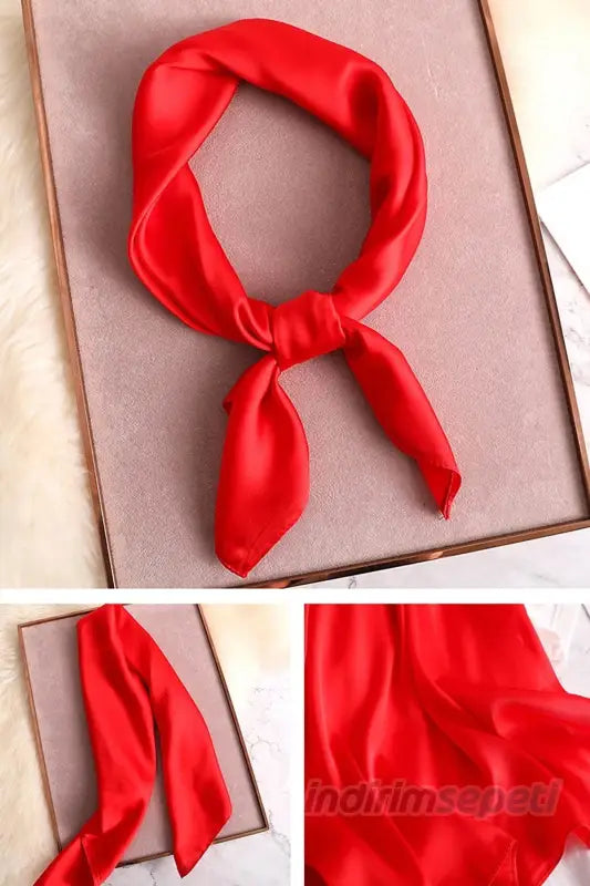 Kırmızı Fular Bandana Saten Kumaş Anma Etkinlik Kutlama 23 Nisan, 29 Ekim, 19 Mayıs - Indirimsepeti
